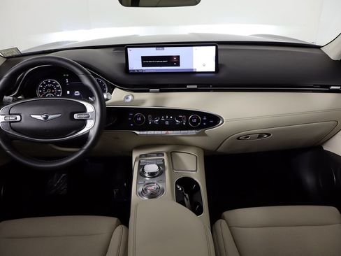 Used 2023 Genesis GV70 2.5T AWD/4WD image 13