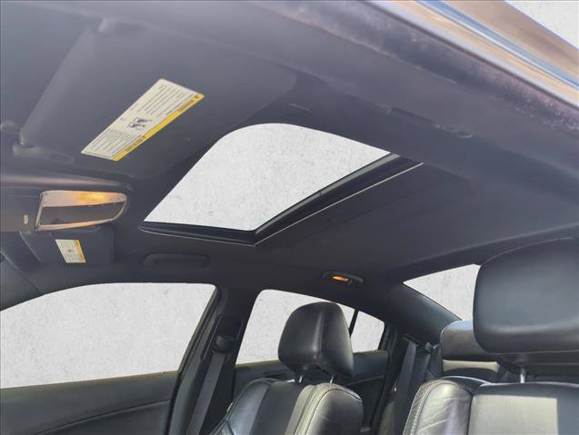Used 2020 Dodge Charger SXT w/ Leather Interior Group RWD image 23