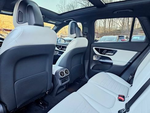 New 2026 Mercedes-Benz GLC 300 4MATIC image 21