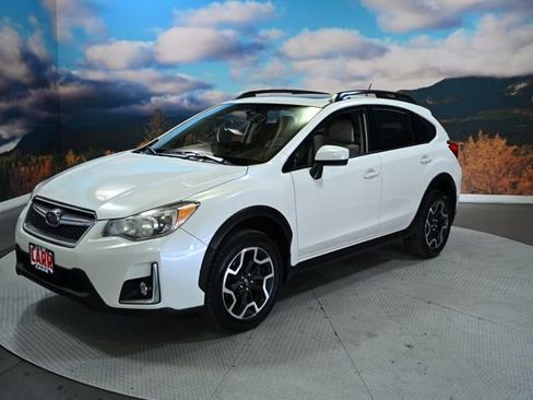 Used 2016 Subaru Crosstrek 2.0i Premium w/ Moonroof Package image 4