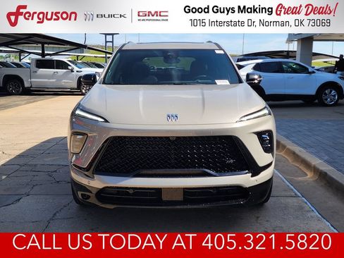 New 2026 Buick Enclave Sport Touring w/ Super Cruise Package FWD image 9