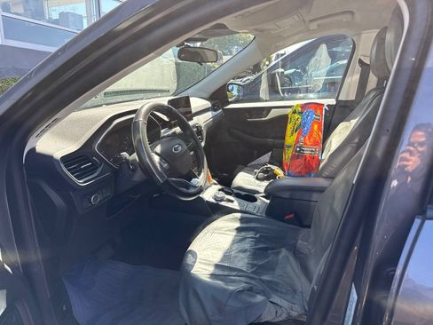 Used 2022 Ford Escape SE w/ Convenience Package FWD image 10