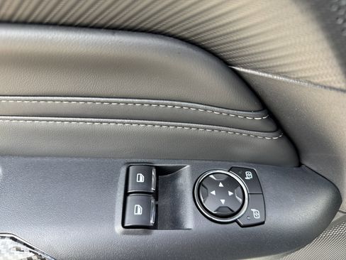 Used 2024 Ford Mustang GT Premium image 15