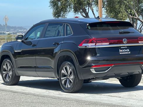 New 2026 Volkswagen Atlas Cross Sport SE AWD/4WD image 6