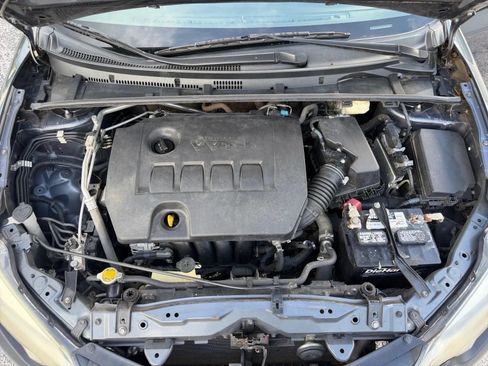 Used 2016 Toyota Corolla L FWD image 18