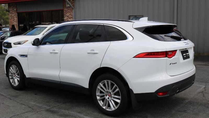 Used 2018 Jaguar F-PACE Prestige AWD/4WD image 5