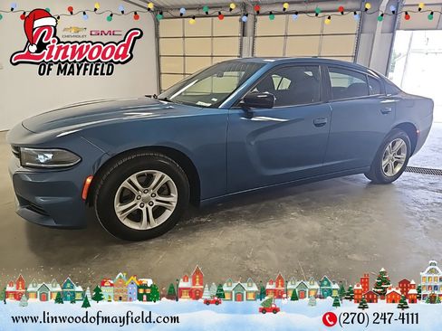 Used 2023 Dodge Charger SXT image 5