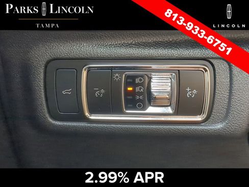Certified 2025 Lincoln Corsair Reserve FWD image 26