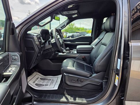 Used 2025 Ford F150 Lariat w/ Equipment Group 501A Mid AWD/4WD image 11