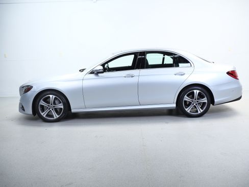 Used 2020 Mercedes-Benz E 350 4MATIC Sedan image 10