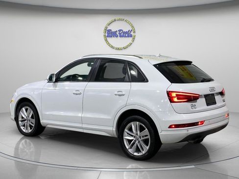 Used 2017 Audi Q3 2.0T Premium AWD/4WD image 3