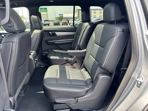 New 2026 Buick Enclave Preferred w/ Power Package AWD/4WD image 21