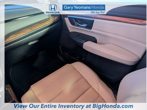 Certified 2022 Honda CR-V Touring image 18