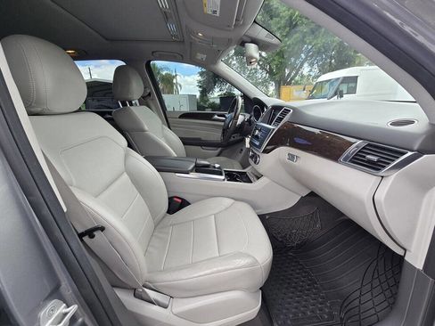 Used 2015 Mercedes-Benz ML 250 BlueTEC 4MATIC image 11