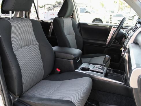 Used 2019 Toyota 4Runner SR5 image 31