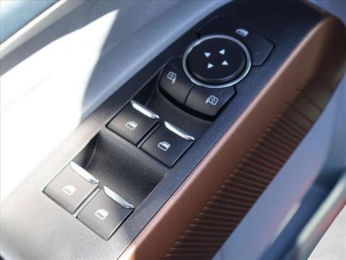 Used 2022 Ford Maverick Lariat w/ Lariat Luxury Package AWD/4WD image 11