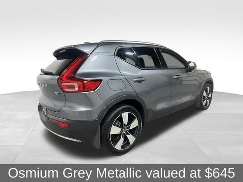 Used 2019 Volvo XC40 T5 Momentum AWD/4WD image 6