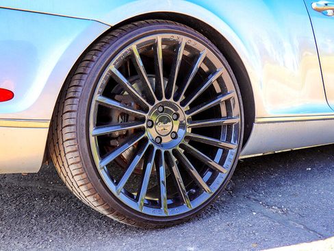 Used 2004 Bentley Continental GT image 33