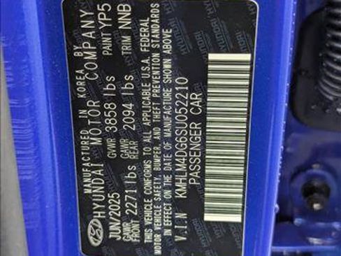 New 2025 Hyundai Elantra Sport image 16