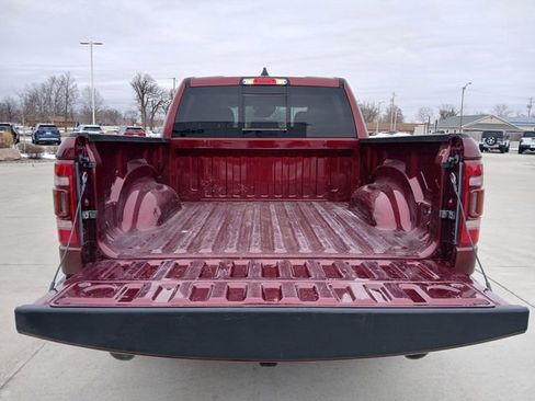 Used 2022 RAM 1500 Laramie image 18