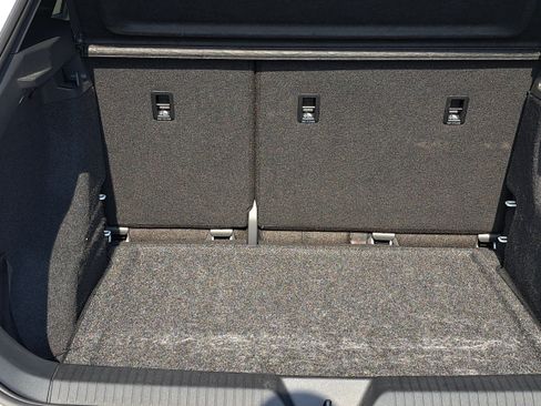 Used 2021 Volkswagen ID.4 Pro RWD image 13