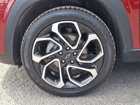 Used 2024 Chevrolet Trax RS w/ Driver Confidence Package image 33