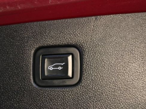 Used 2019 Chevrolet Blazer LT AWD/4WD image 17