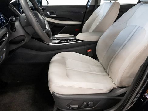 Used 2023 Hyundai Sonata SEL FWD image 10