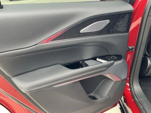 New 2026 Cadillac Lyriq V AWD/4WD image 27