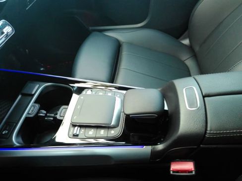 Used 2023 Mercedes-Benz EQB 300 4MATIC w/ Exclusive Package image 42