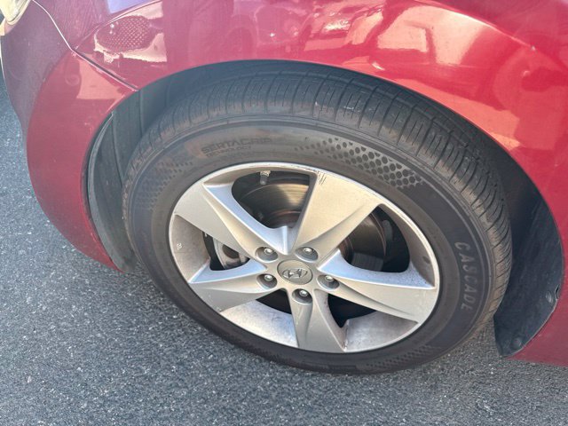 Used 2013 Hyundai Elantra GLS w/ Preferred Pkg FWD image 3