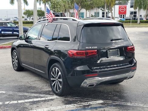 Used 2022 Mercedes-Benz GLB 250 image 5