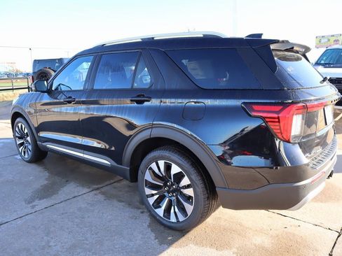 New 2026 Ford Explorer Platinum w/ LUX Leather Package image 25
