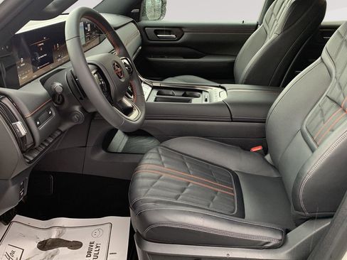 New 2026 Nissan Armada PRO-4X AWD/4WD image 16