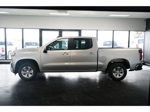 Used 2021 Chevrolet Silverado 1500 LT AWD/4WD image 4
