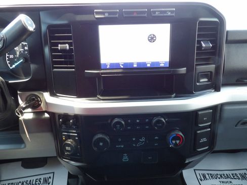 Used 2024 Ford F250 XLT w/ FX4 Off-Road Package AWD/4WD image 23