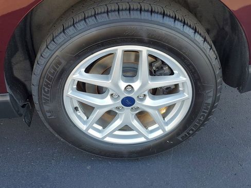 Certified 2022 Ford Edge SEL w/ Convenience Package image 5