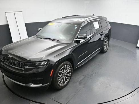 Used 2023 Jeep Grand Cherokee L Summit AWD/4WD image 17