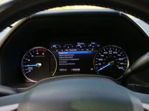 Used 2022 Ford F450 Limited w/ FX4 Off-Road Package image 7