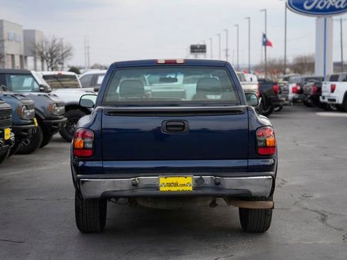 Used 2002 Chevrolet Silverado 1500 2WD Regular Cab image 7