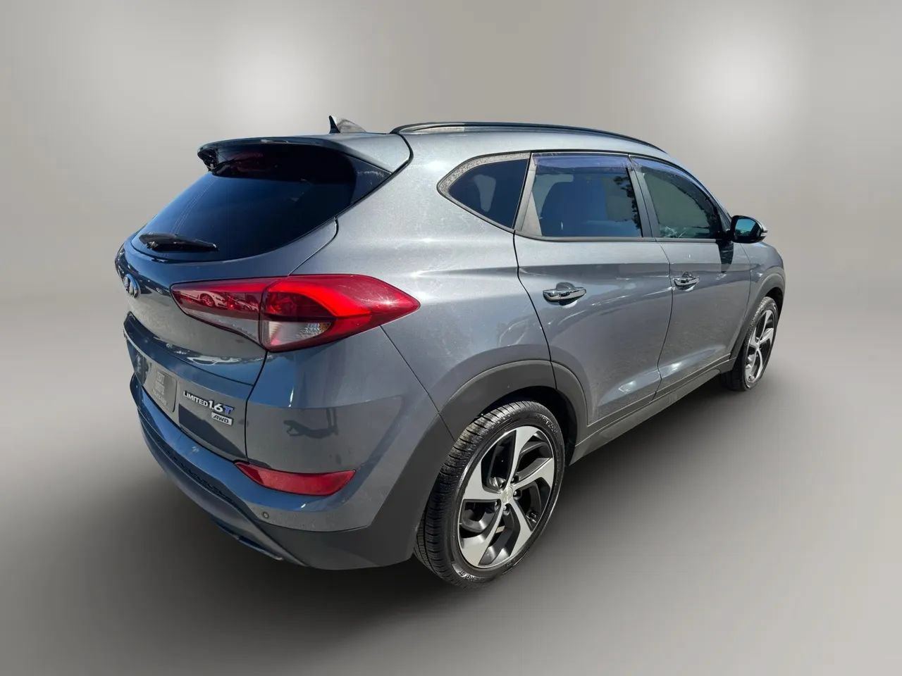 Used 2016 Hyundai Tucson Limited w/ Option Group 03 AWD/4WD image 9