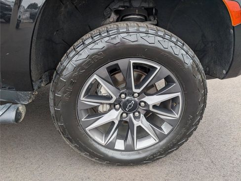 Used 2021 Chevrolet Tahoe Z71 AWD/4WD image 41