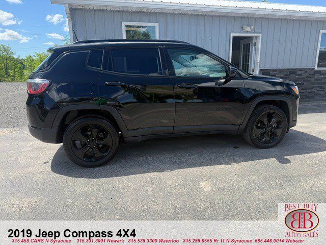 Used 2019 Jeep Compass Latitude AWD/4WD image 8