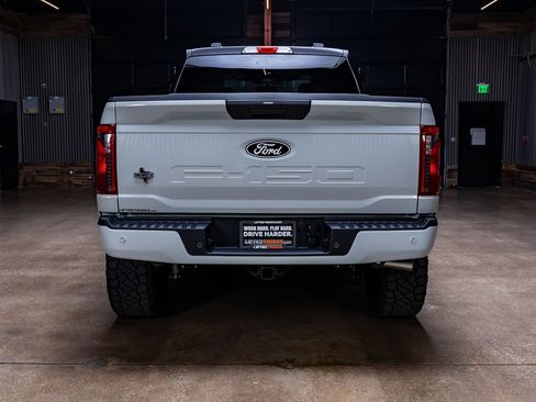 Used 2026 Ford F150 XLT w/ XLT Black Appearance Package AWD/4WD image 8