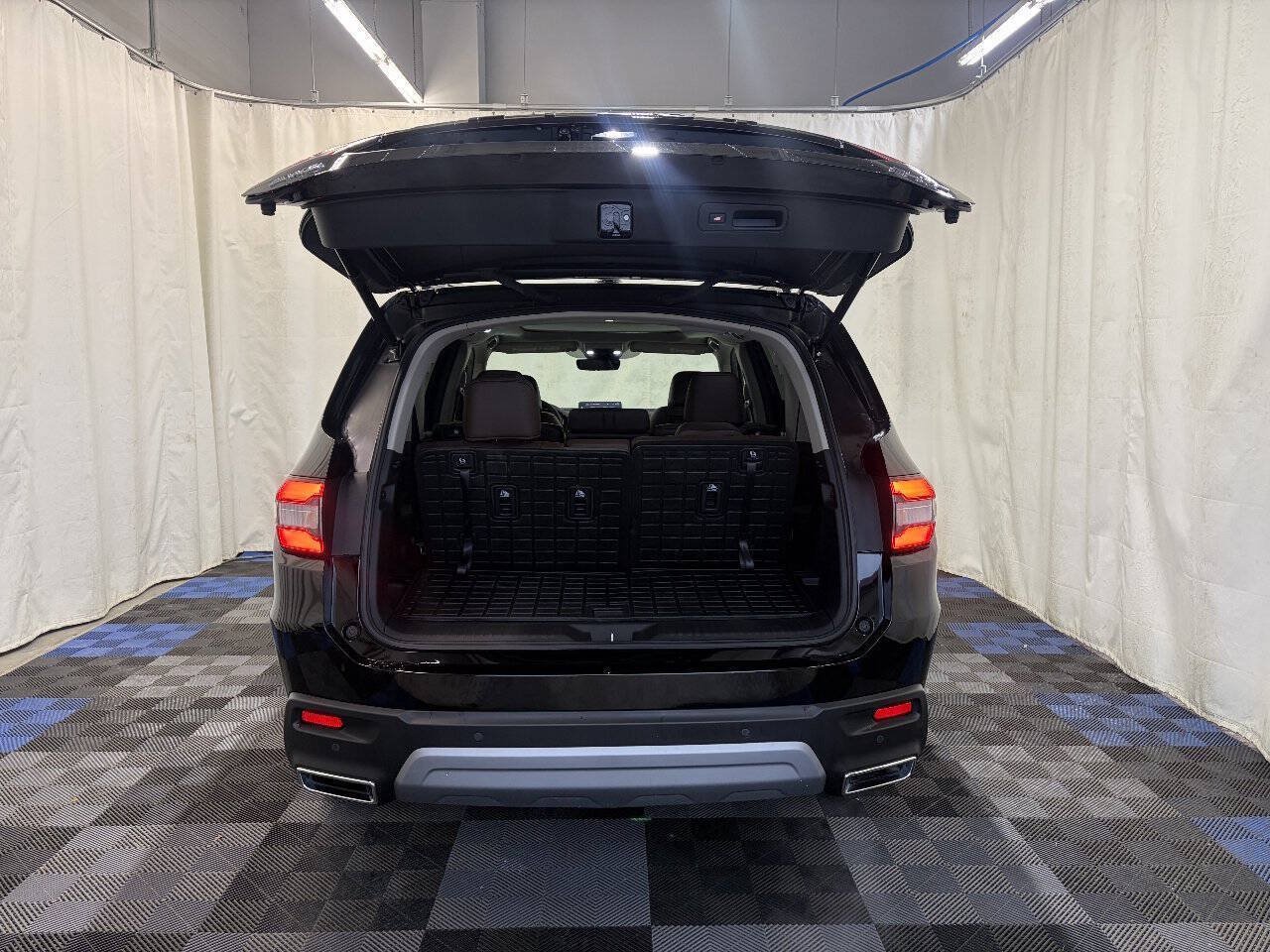 Used 2025 Honda Pilot Elite image 10