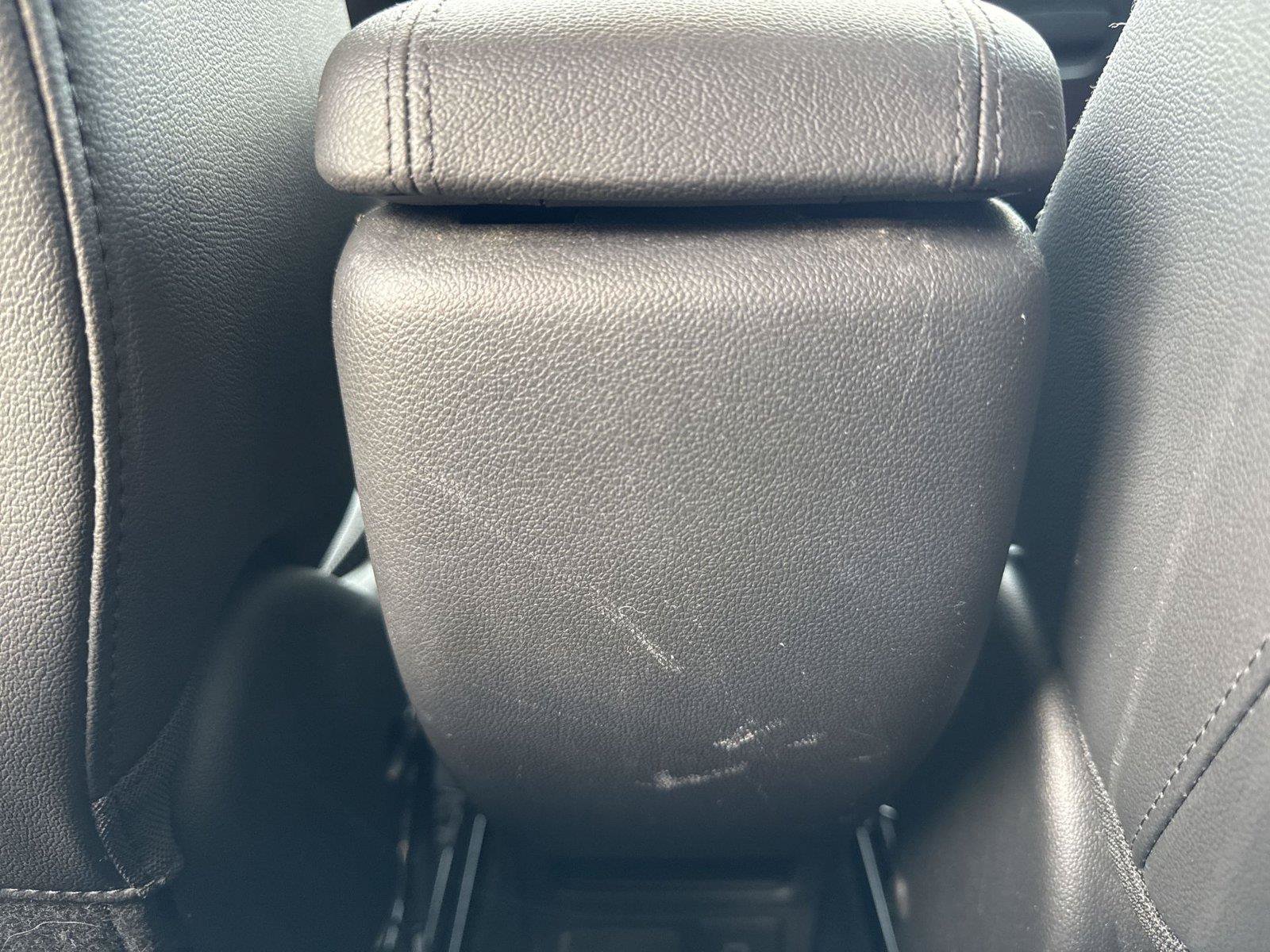 Used 2023 Buick Encore GX Essence w/ Experience Buick Package FWD image 21