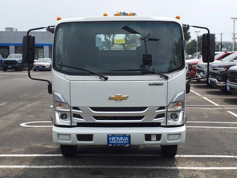 New 2025 Chevrolet Low Cab Forward 5500XG image 2