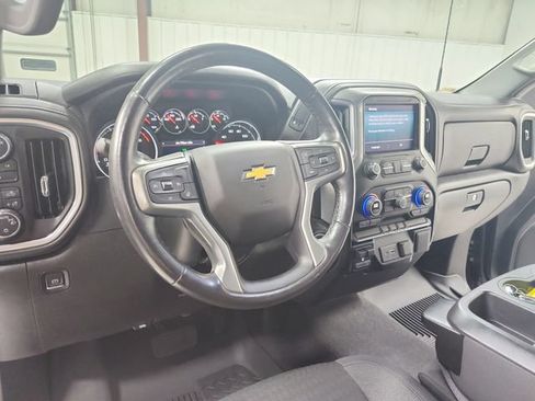 Used 2022 Chevrolet Silverado 3500 LT w/ Convenience Package AWD/4WD image 18