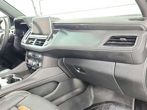 Used 2024 GMC Yukon AT4 w/ Technology Package image 25