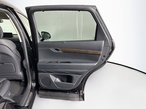 Used 2024 Genesis GV80 3.5T image 33